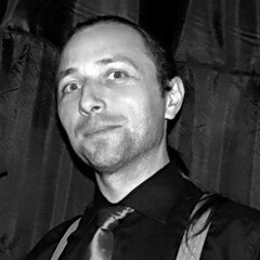 bee-ecosystem-team-member-lovag-atilla-szvetlik-b&w